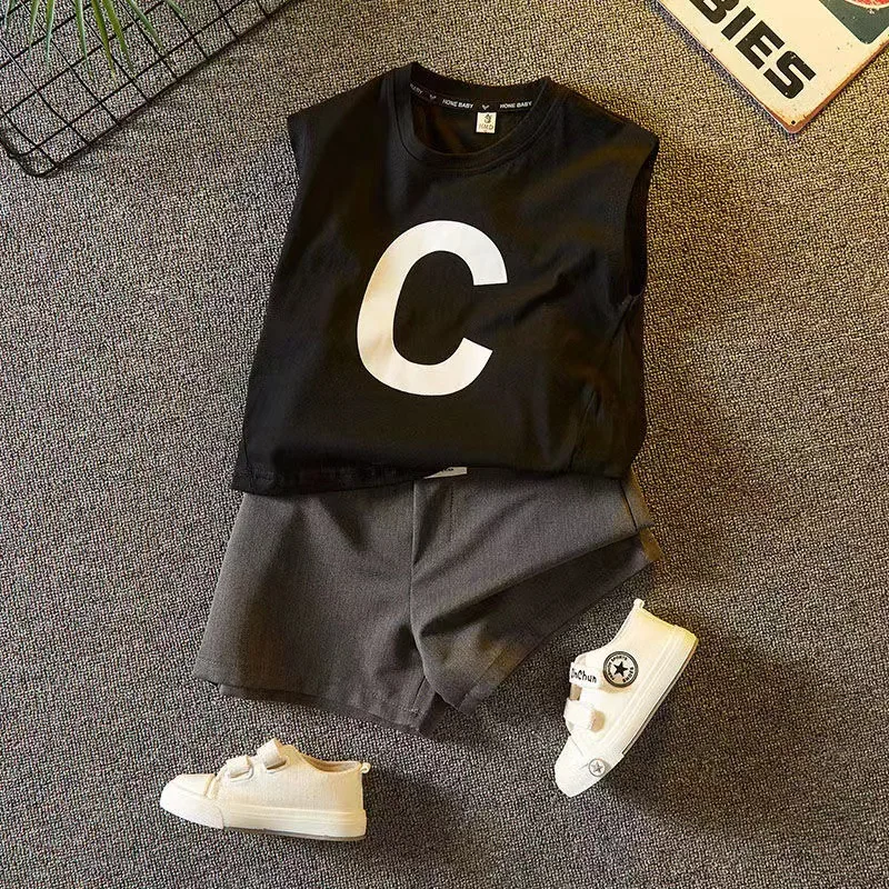 طقم ولادي بدون اكمام نمط حرف C