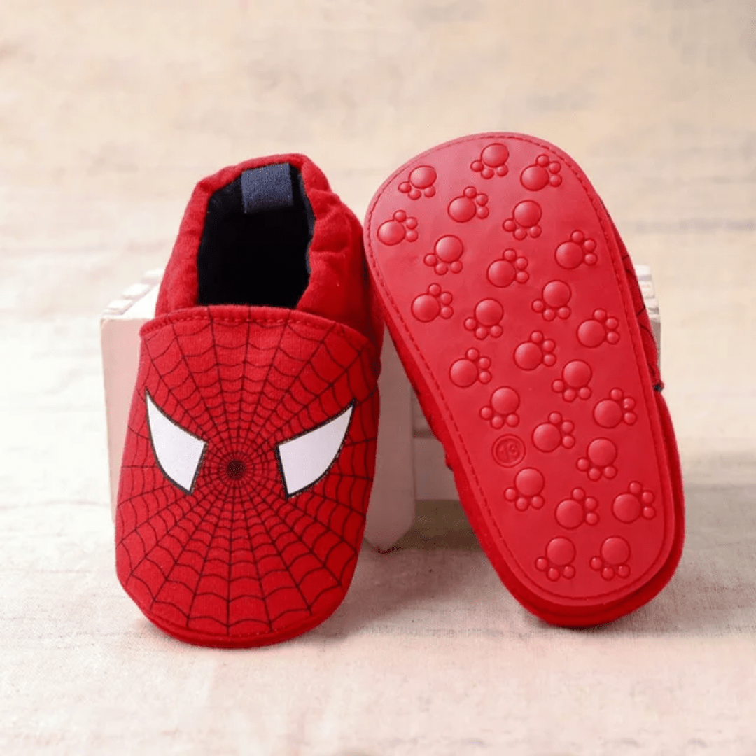 حذاء مواليد بنعل ناعم بنمط سبايدرمان