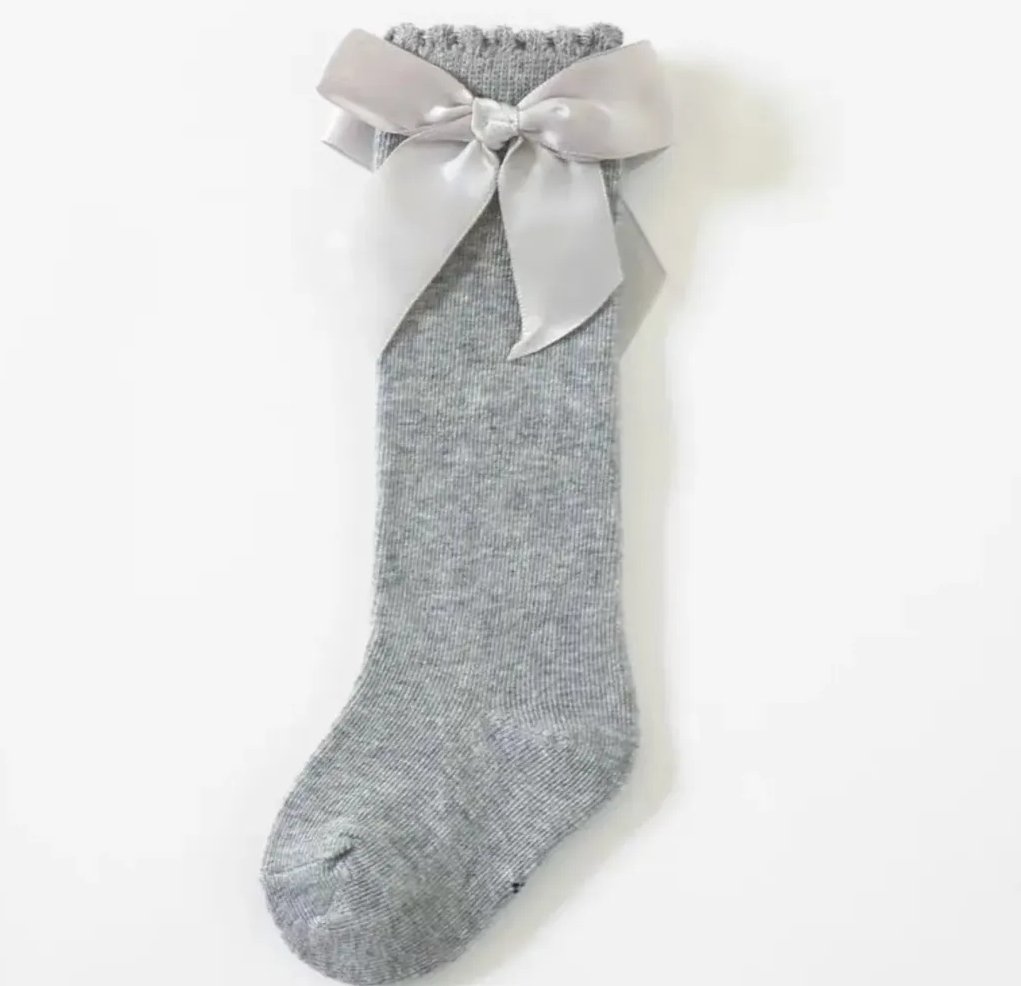 جوارب طويلة حتى الركبة بالوان مختلفة - الصورة 12