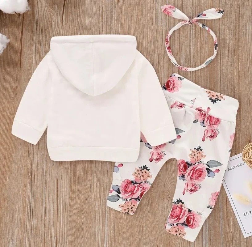 طقم بناتي جميل مكون من 3 - الصورة 4