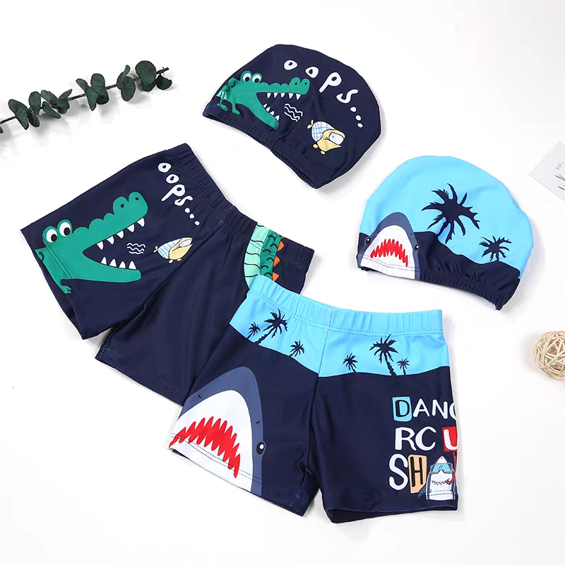 مايوهات شورت مع قبعة