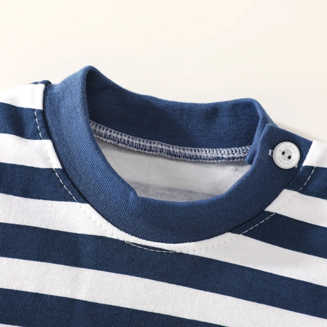 طقم بيجاما قطني ولادي باكمام طويلة بنمط مخطط - الصورة 5