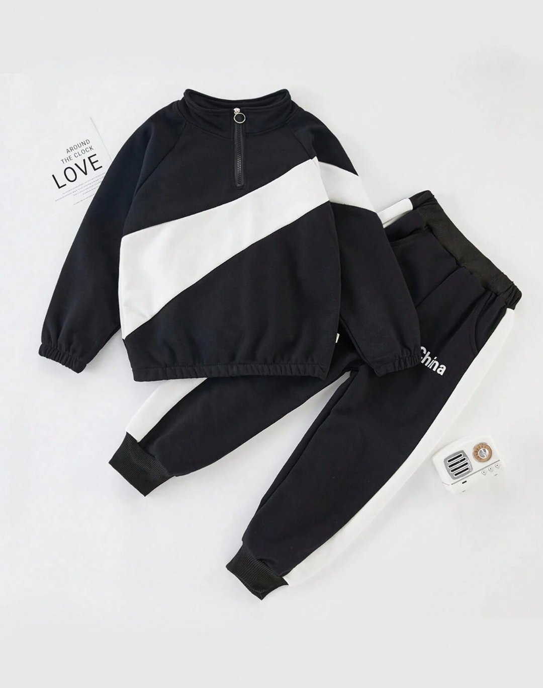 طقم ولادي مكون من قطعتين