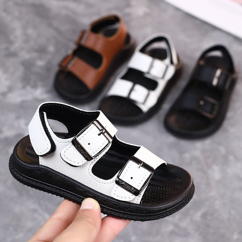 حذاء ولادي راقي على حزام لاصق لسهولة الإرتداء والخلع